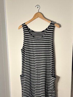 Sleeveless Striped Dress